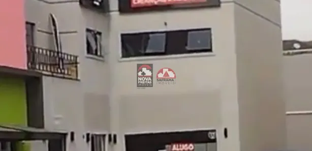 Loja / Salão / Ponto Comercial para alugar, 300m² no Loteamento Villa Branca, Jacareí