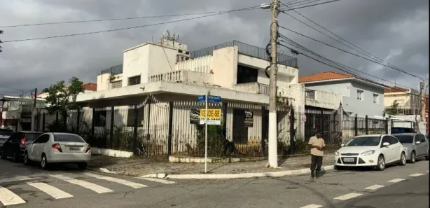 Terreno / Lote / Condomínio para venda ou aluguel, 600m² no Indianópolis, São Paulo