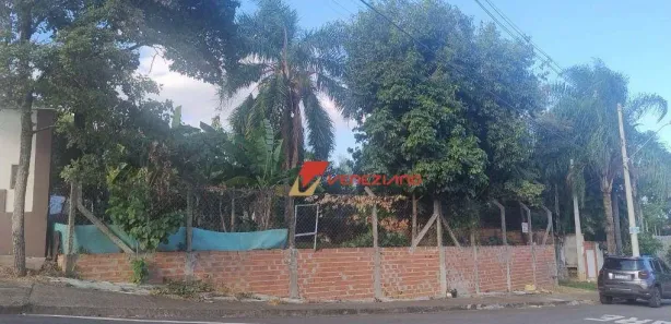 Fazenda / Sítio / Chácara com 2 Quartos à venda, 122m² no Estância Lago Azul (Ártemis), Piracicaba