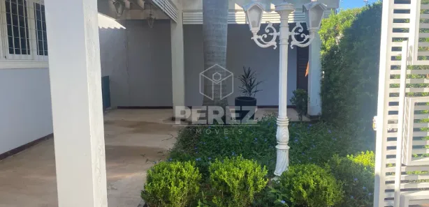 Casa com 3 Quartos à venda, 160m² no Monte Castelo, Campo Grande