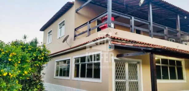 Fazenda / Sítio / Chácara com 3 Quartos à venda, 200m² no Ubatiba, Maricá