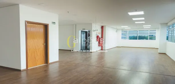 Galpão / Depósito / Armazém para venda ou aluguel, 26300m² no , Mairinque