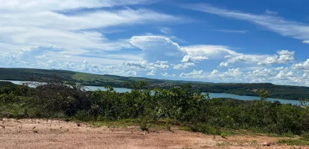 Terreno / Lote / Condomínio à venda, 710m² no Centro, Silvânia