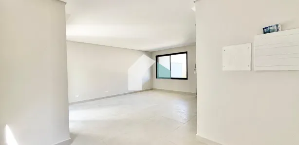 Sobrado com 3 Quartos à venda, 129m² no São Lourenço, Curitiba