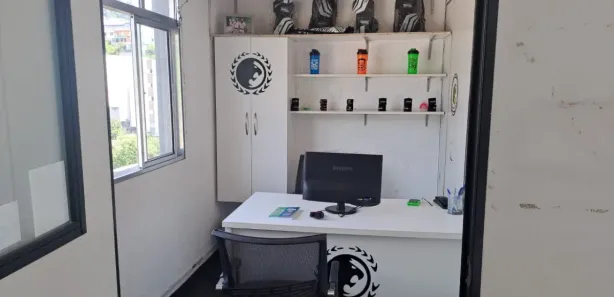 Loja / Salão / Ponto Comercial à venda, 238m² no Centro, Cotia