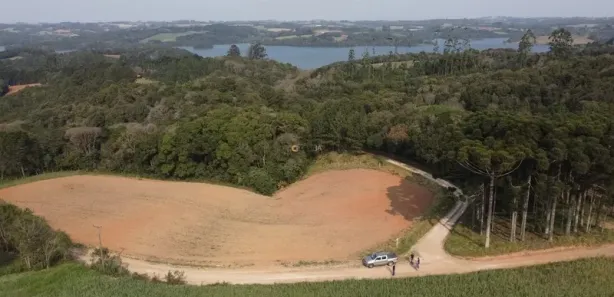Fazenda / Sítio / Chácara com 1 Quarto à venda, 12312m² no Botiatuva, Campo Largo