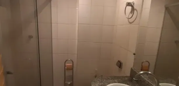 Conjunto Comercial / Sala para alugar, 84m² no Centro, Curitiba
