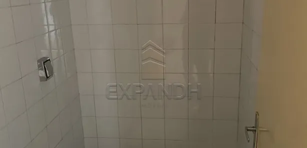 Conjunto Comercial / Sala para alugar, 34m² no Centro, Sertãozinho