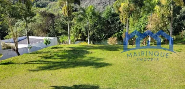 Fazenda / Sítio / Chácara com 3 Quartos à venda, 2000m² no , Mairinque