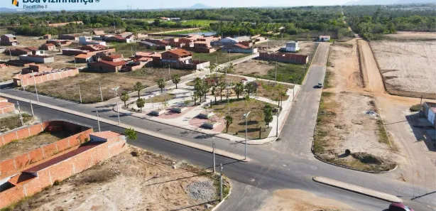Terreno / Lote / Condomínio com 1 Quarto para venda ou aluguel, 165m² no Jardim Bandeirantes, Maracanaú