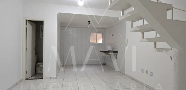 Casa de Condomínio com 2 Quartos para alugar, 74m² no Canto do Forte, Praia Grande
