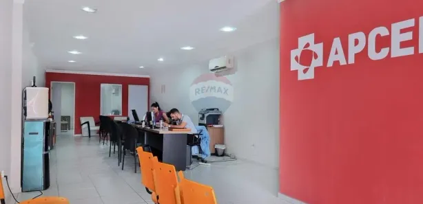 Loja / Salão / Ponto Comercial à venda, 200m² no Centro, Campina Grande