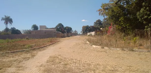 Terreno / Lote / Condomínio à venda, 2500m² no Park Way, Brasília