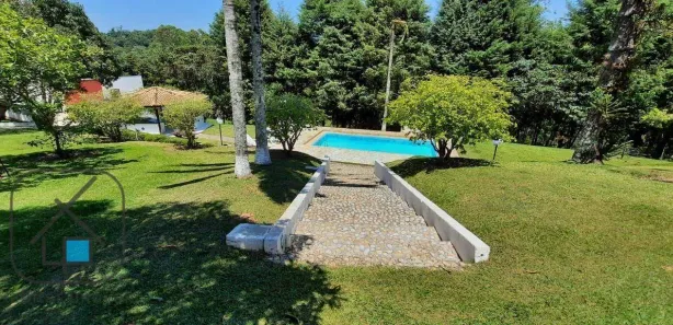 Fazenda / Sítio / Chácara com 4 Quartos à venda, 465m² no Luiz Carlos, Guararema