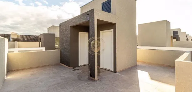 Casa de Condomínio com 3 Quartos à venda, 105m² no Uberaba, Curitiba