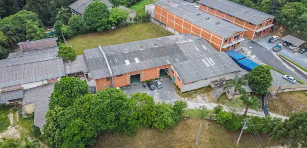 Galpão / Depósito / Armazém à venda, 1192m² no Samambaia, Campo Magro