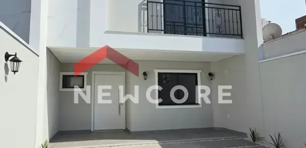 Sobrado com 3 Quartos à venda, 205m² no Armação, Penha