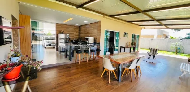Casa de Condomínio com 3 Quartos à venda, 151m² no Setor Habitacional Tororó, Brasília