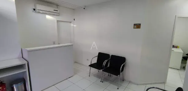 Conjunto Comercial / Sala para alugar, 80m² no Tocantins, Toledo