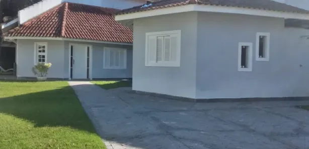 Sobrado com 4 Quartos para alugar, 350m² no Riviera, Bertioga