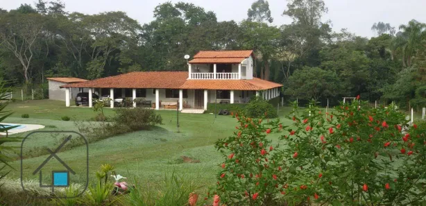 Fazenda / Sítio / Chácara com 4 Quartos à venda, 5000m² no Chácaras Rurais Guararema, Jacareí