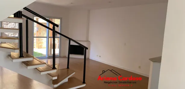 Casa Comercial com 3 Quartos para alugar, 96m² no Paisagem Renoir, Cotia
