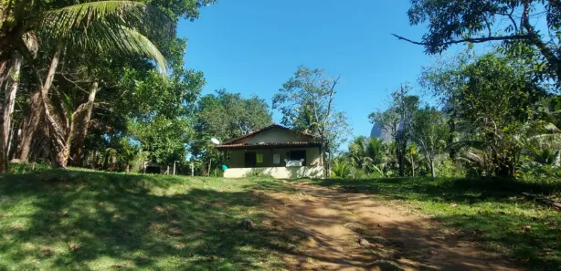Fazenda / Sítio / Chácara com 3 Quartos à venda, 50000m² no Glicério, Macaé
