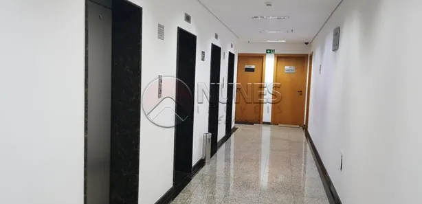 Conjunto Comercial / Sala à venda, 31m² no Vila Osasco, Osasco