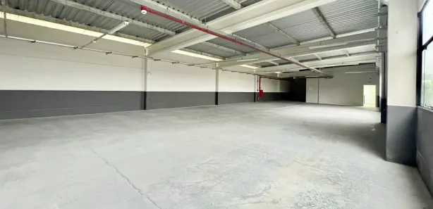 Galpão / Depósito / Armazém para alugar, 300m² no Do Salto, Blumenau