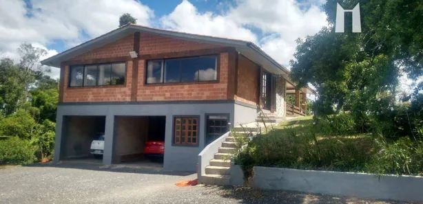Fazenda / Sítio / Chácara com 3 Quartos à venda, 262m² no Felpudo, Campo Largo