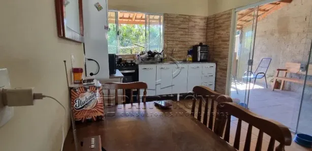 Fazenda / Sítio / Chácara com 2 Quartos à venda, 200m² no Jd Master, Araçoiaba da Serra