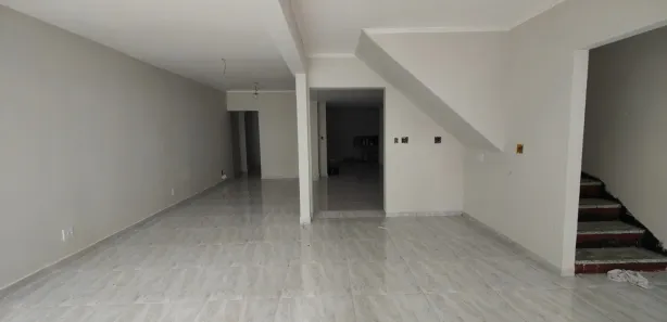 Prédio Inteiro para alugar, 200m² no Centro, Santo André