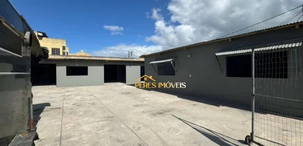 Galpão / Depósito / Armazém para alugar, 450m² no Village Rio das Ostras, Rio das Ostras