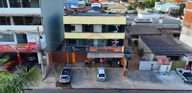 Prédio Inteiro com 6 Quartos à venda, 450m² no Setor Habitacional Vicente Pires, Brasília