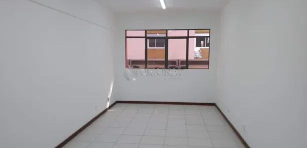 Conjunto Comercial / Sala à venda, 24m² no Bigorrilho, Curitiba