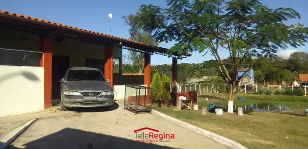 Fazenda / Sítio / Chácara com 2 Quartos à venda, 130m² no Vila Velha, Caçapava