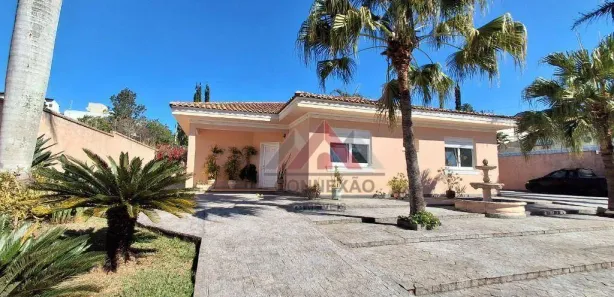 Casa Comercial com 5 Quartos para alugar, 480m² no Vila Oliveira, Mogi das Cruzes