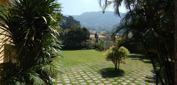 Casa Comercial com 5 Quartos para alugar, 467m² no Quitandinha, Petrópolis