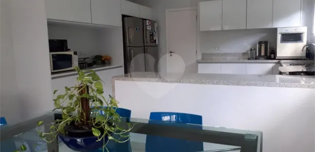 Casa de Vila com 4 Quartos para venda ou aluguel, 270m² no Jardim Luzitânia, São Paulo