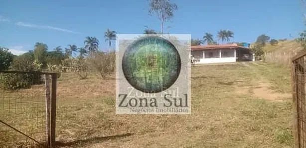 Fazenda / Sítio / Chácara com 2 Quartos à venda, 100m² no Carafá, Votorantim