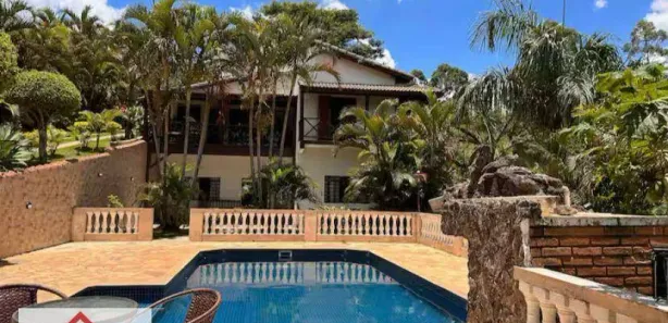 Fazenda / Sítio / Chácara com 5 Quartos para venda ou aluguel, 500m² no Rio Abaixo, Atibaia