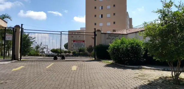 Apartamento com 2 Quartos para alugar, 45m² no Santana, Pindamonhangaba