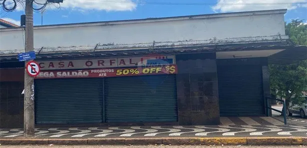 Conjunto Comercial / Sala para alugar, 470m² no Centro, Araras