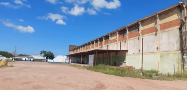 Galpão / Depósito / Armazém com 8 Quartos à venda, 7000m² no Parque Santos Dumont, Campos dos Goytacazes
