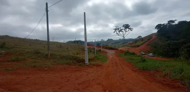 Terreno / Lote / Condomínio à venda, 600m² no , Joanópolis