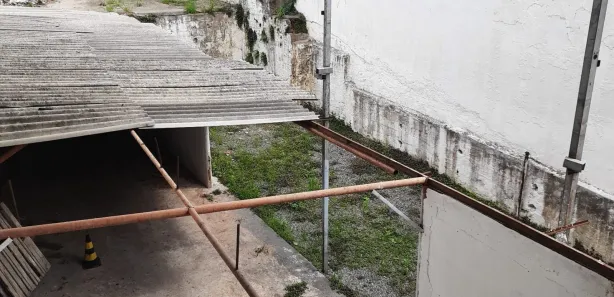 Galpão / Depósito / Armazém para venda ou aluguel, 200m² no Bosque da Saúde, São Paulo