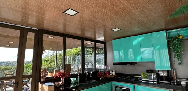 Casa de Condomínio com 4 Quartos para alugar, 240m² no , Bananeiras