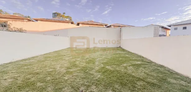 Casa com 3 Quartos para alugar, 250m² no Parque Verde, Itabuna
