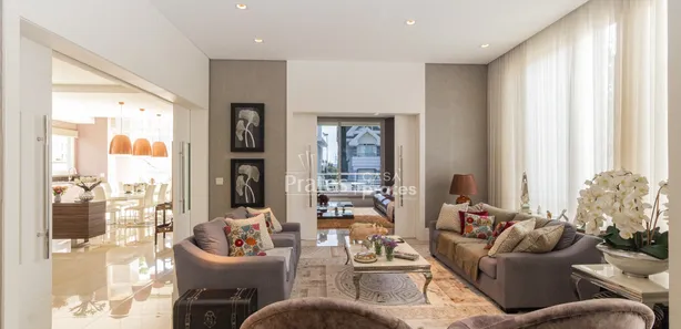 Casa de Condomínio com 4 Quartos à venda, 702m² no Uberaba, Curitiba
