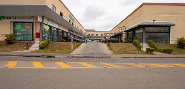 Loja / Salão / Ponto Comercial para alugar, 40m² no Eucaliptos, Fazenda Rio Grande